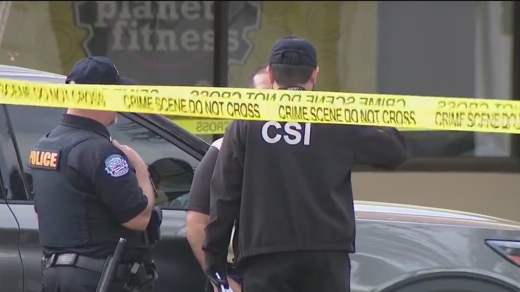 Love triangle leads to stabbing outside gym: Police